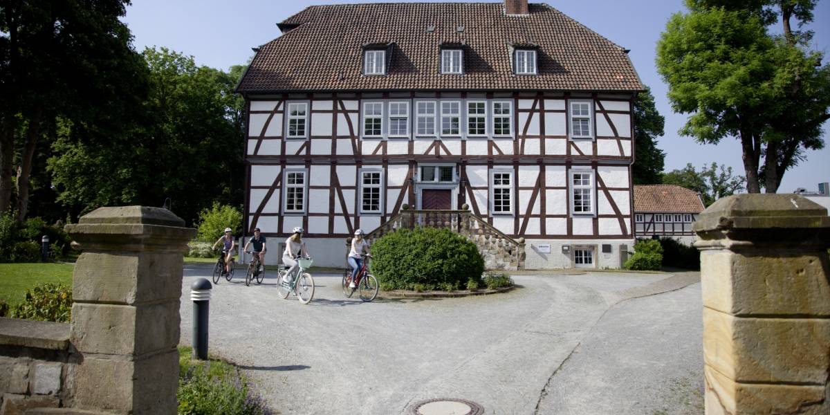 Haxterberg und Almetal © Harald Morsch